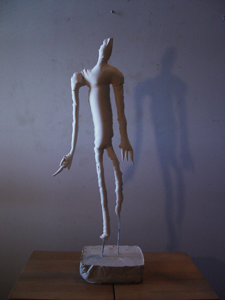 8-figures-sculpture